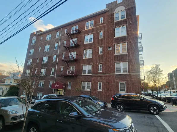 39 74th St APT A6, North Bergen, NJ 07047