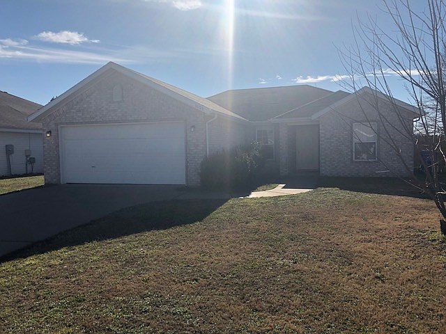 1st image of 6105 SW Meadow Well Ave
