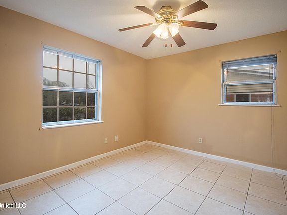 4th image of 5312 Monaco Dr