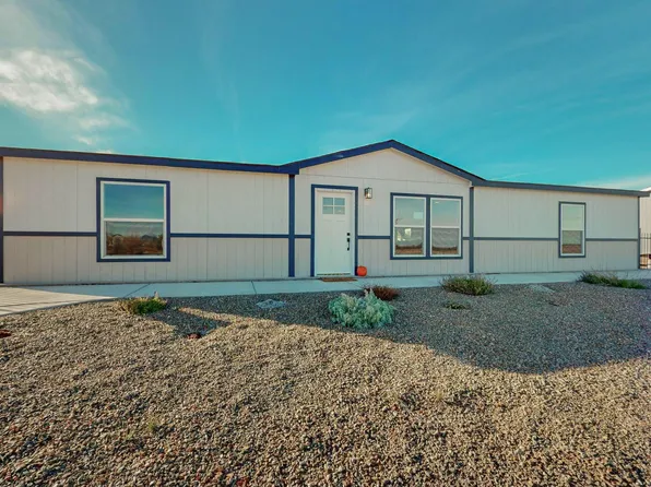 38 Scarlett Ohara St, Moriarty, NM 87035