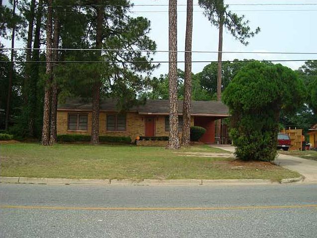 2nd image of 502 Johnson Rd