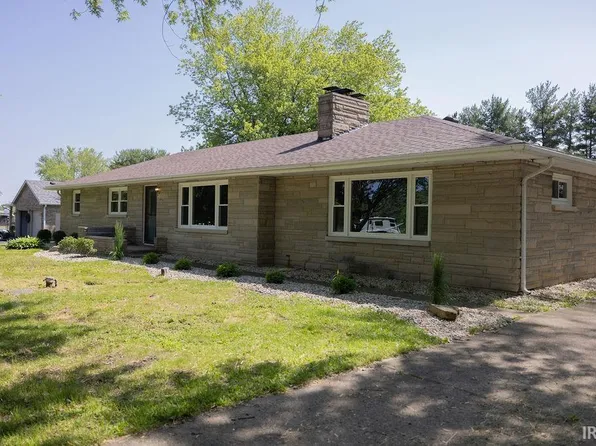 3208 E Hardacre Ct, New Castle, IN 47362