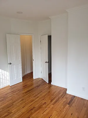 Rented by Skyline Realty LLC II | media 18