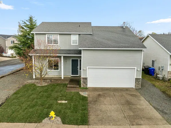 815 Columbia Dr, Molalla, OR 97038