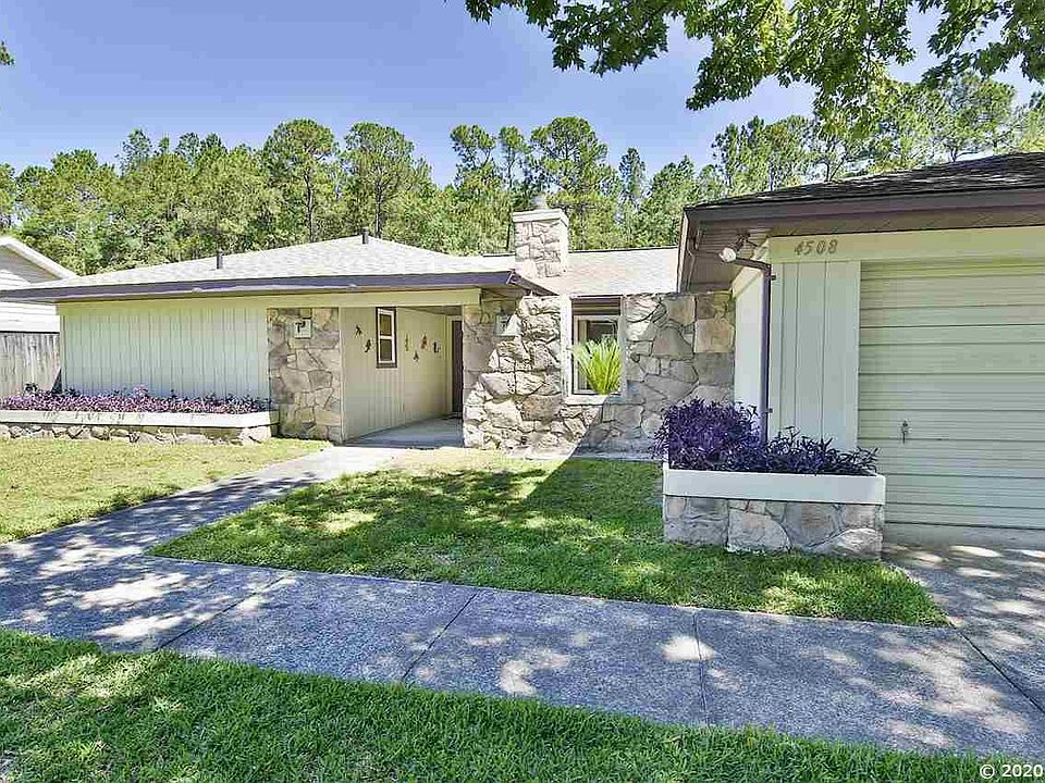 1st image of 4508 NW 44th Pl