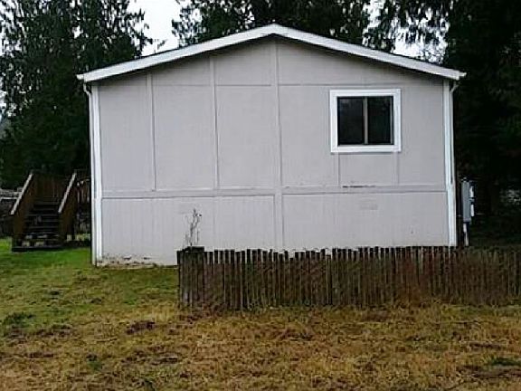 2nd image of 608 Nisqually Park Dr SE
