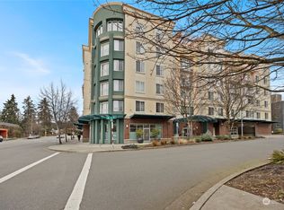 11004 NE 11th St APT 211, Bellevue, WA