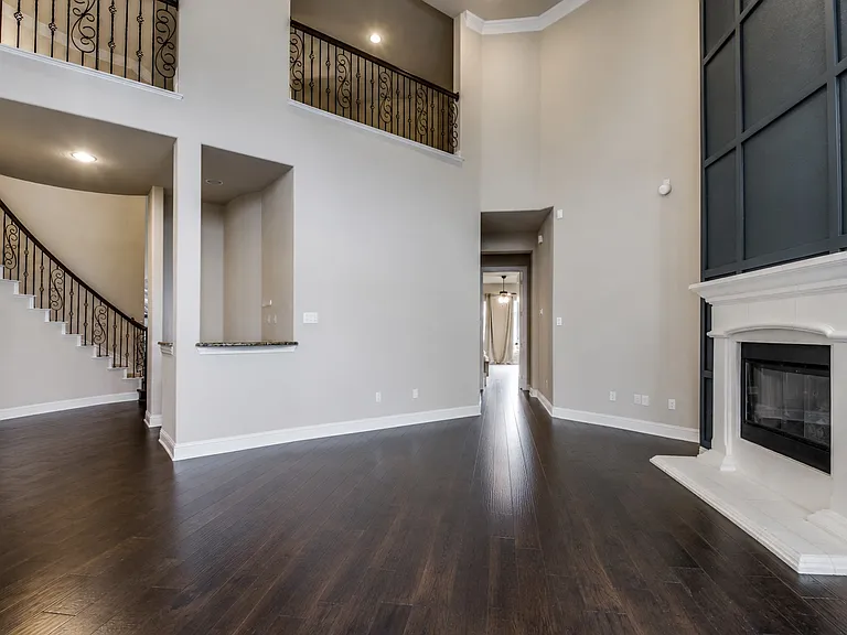 10404 Bartlett Dr — Photo 10