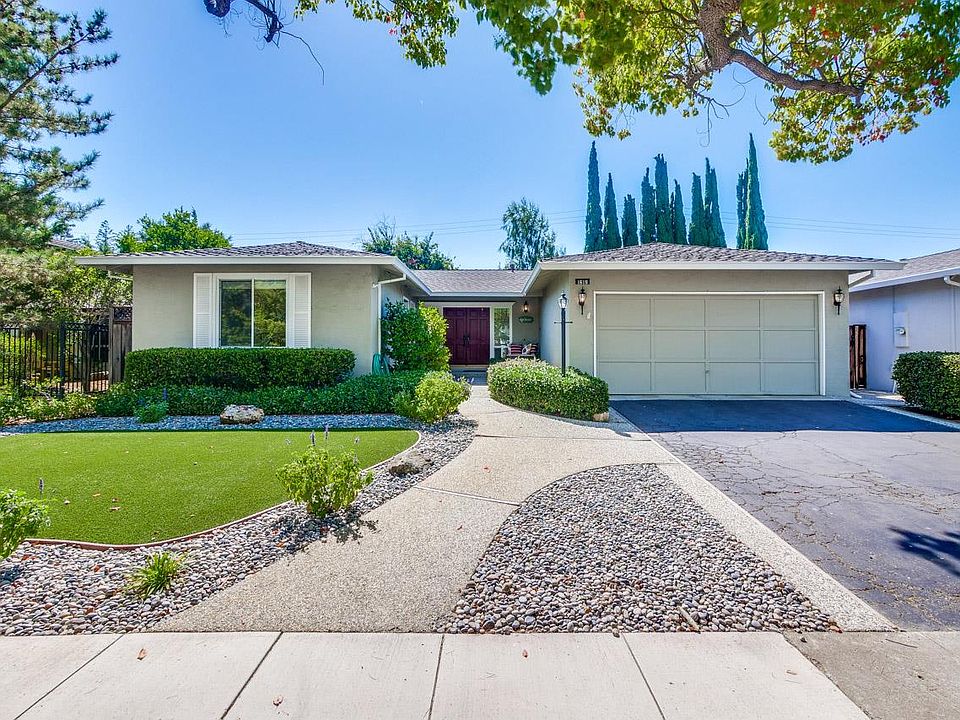1st image of 1619 Aster Ln
