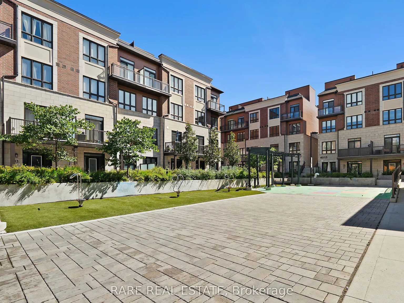 2 bed, $2,850 — Photo 2
