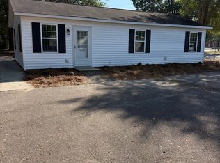 963A W Carolina Ave, Hartsville, SC 29550