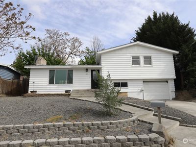 957 S Garden, Moses Lake, WA, 98837