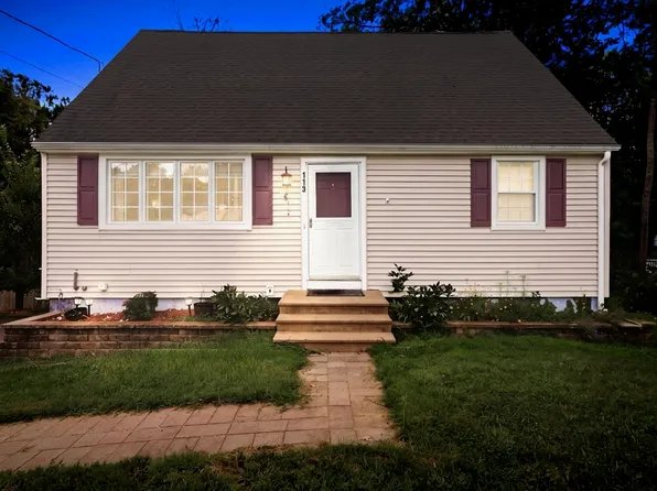 119 City Depot Rd, Charlton, MA 01507