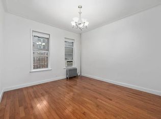 220 E 36th St APT B1, New York, NY 10016