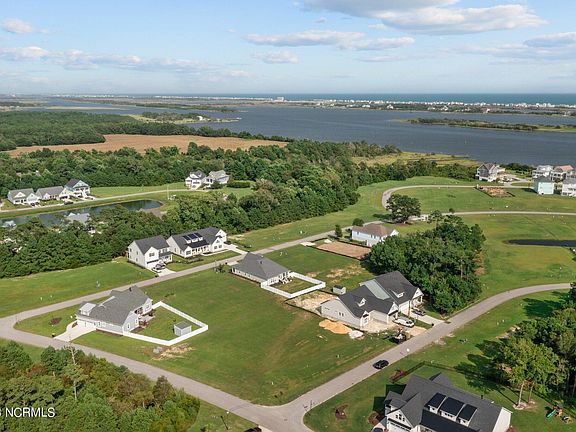 2nd image of 803 Sweetgrass Street LOT 719