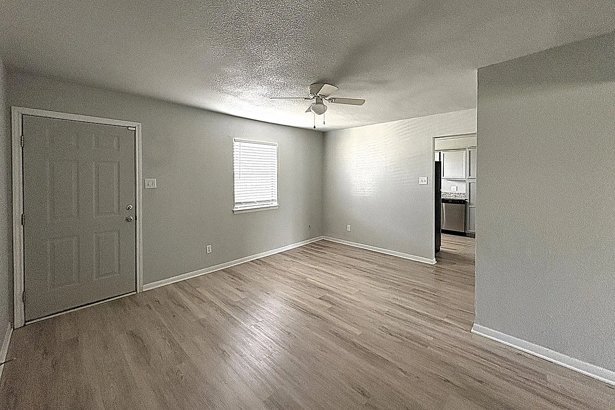 Building Photo - 305 Northern Dove Ln #A