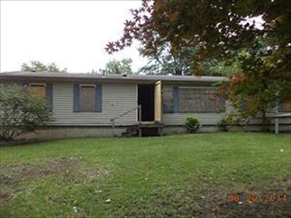 3rd image of 606 Clemens St