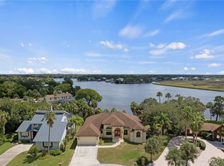 5267 S Stetson Point Dr, Homosassa, FL 34448