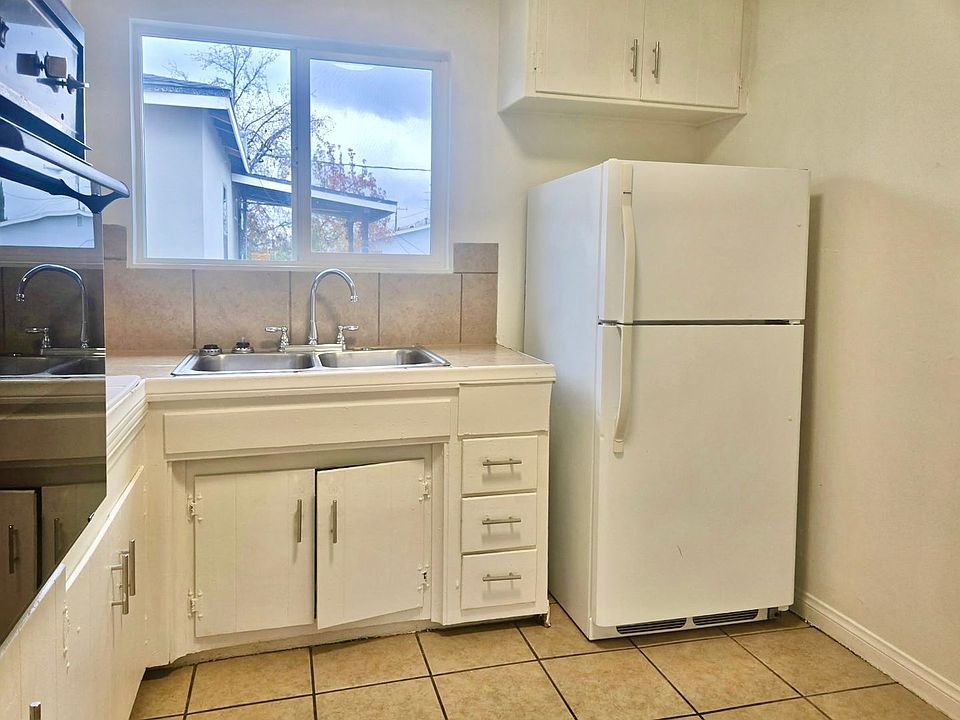 1st image of 5950 Fulcher Ave #10