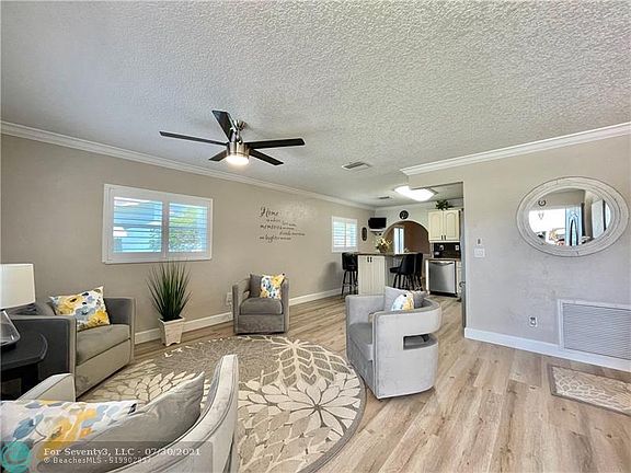 4th image of 9805 NW 71st St