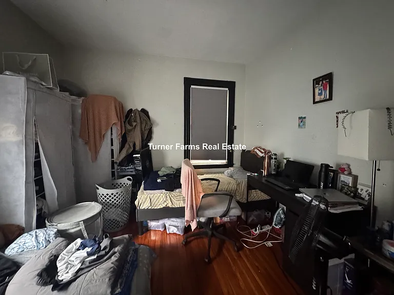 10 Taft St — Photo 15