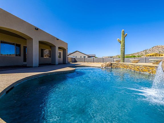 4th image of 1116 W Stellar Place
