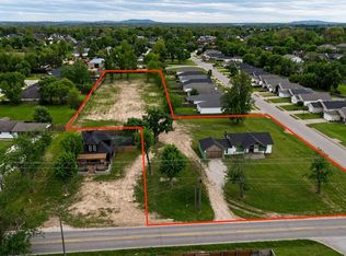 904 & 906 E New Hope Rd, Rogers, AR 72758