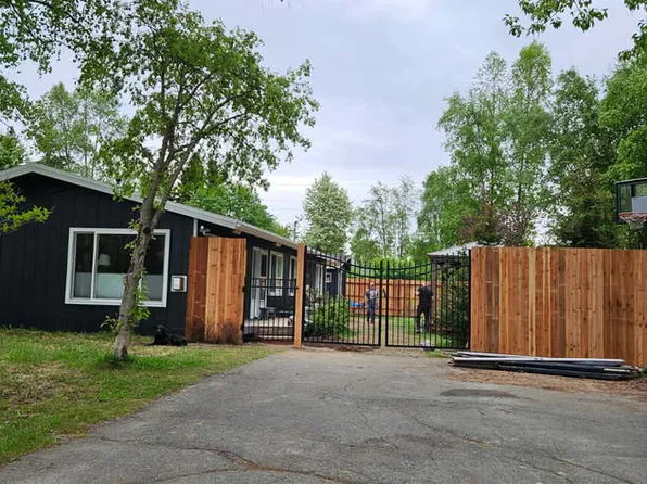 (undisclosed Address), Anchorage, AK 99517