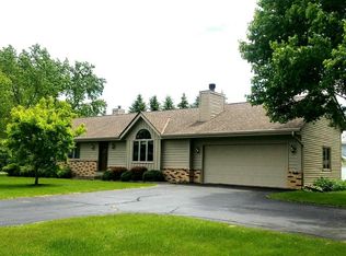 8401 W Puetz Rd, Franklin, WI 53132