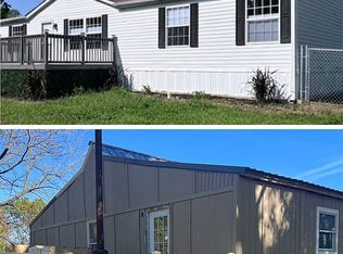 3314 & 3316 Possum Hollow Rd, Bourbon, MO 65441