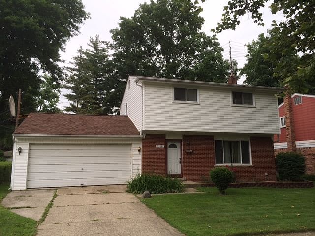 1st image of 23684 Larkshire Dr