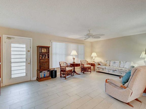 4th image of 108 Wellington Cir #A-1080