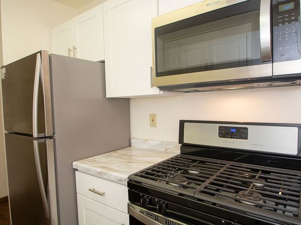 Pennbrooke | 2400 W 102nd St, Minneapolis, MN