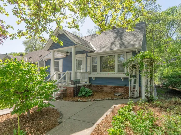 757 Lexington Pkwy S, Saint Paul, MN 55116