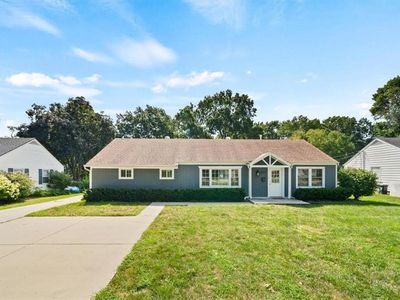 2237 W 79th St, Prairie Village, KS, 66208