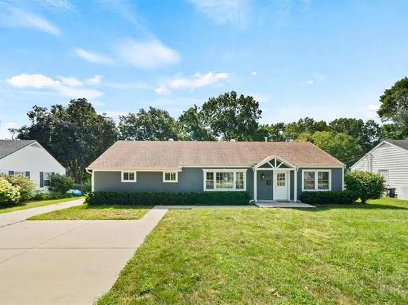2237 W 79th St, Prairie Village, KS 66208