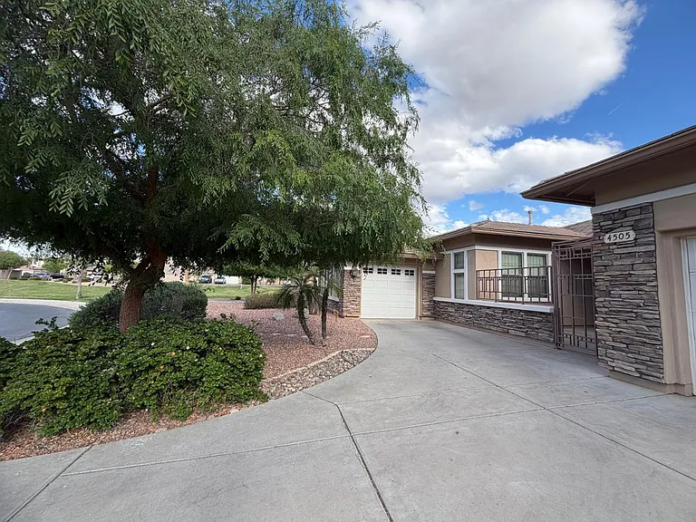 4505 W McNeil St — Photo 12