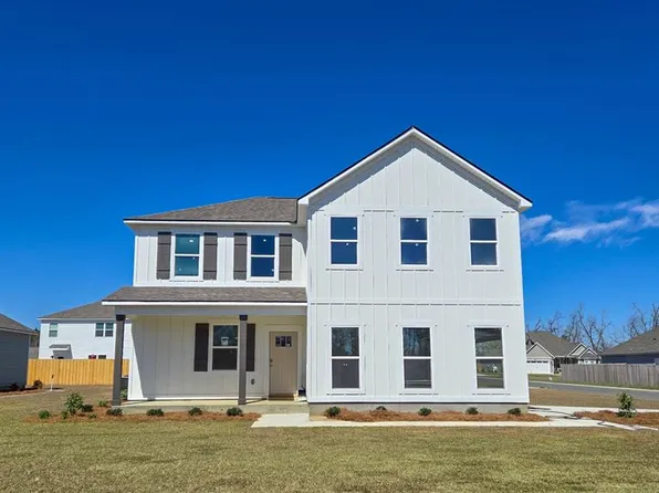 3024 Dowington Dr, Hahira, GA 31632