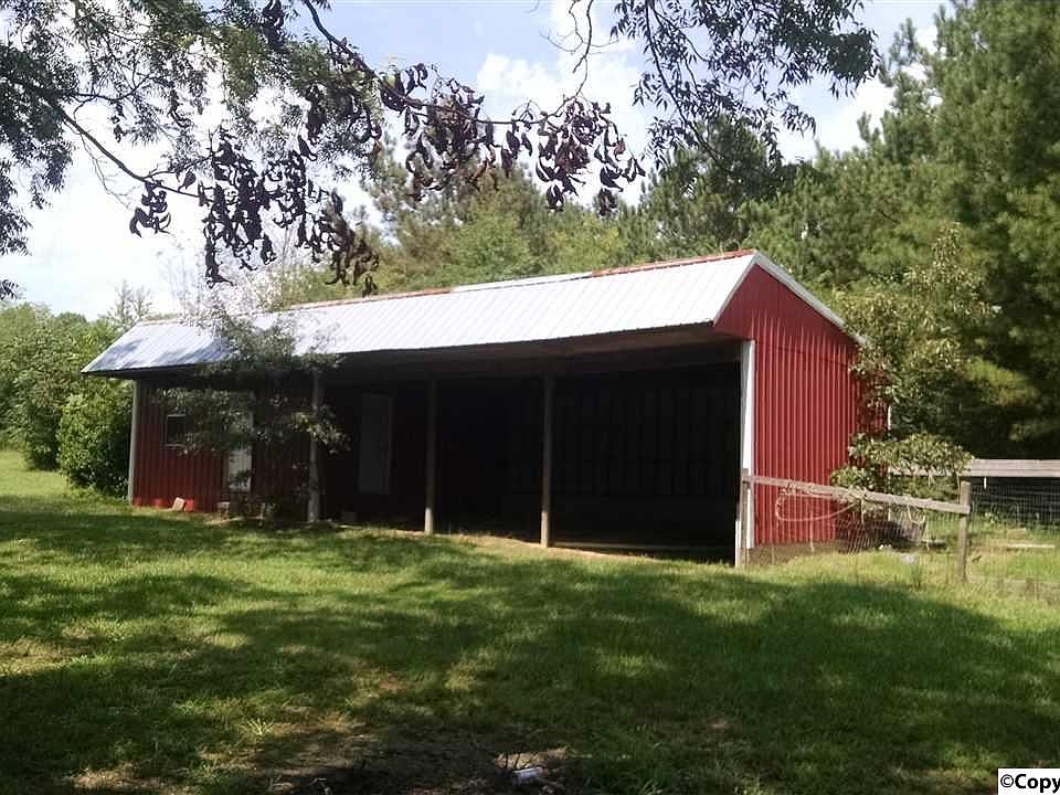 2nd image of 160 Chambers Rd