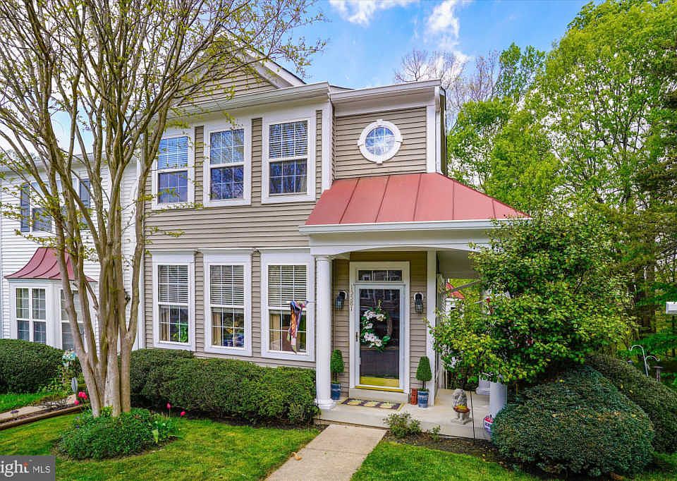 1st image of 15581 Winding Creek Dr