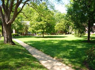 1731 N Troy St APT 412, Arlington, VA 22201