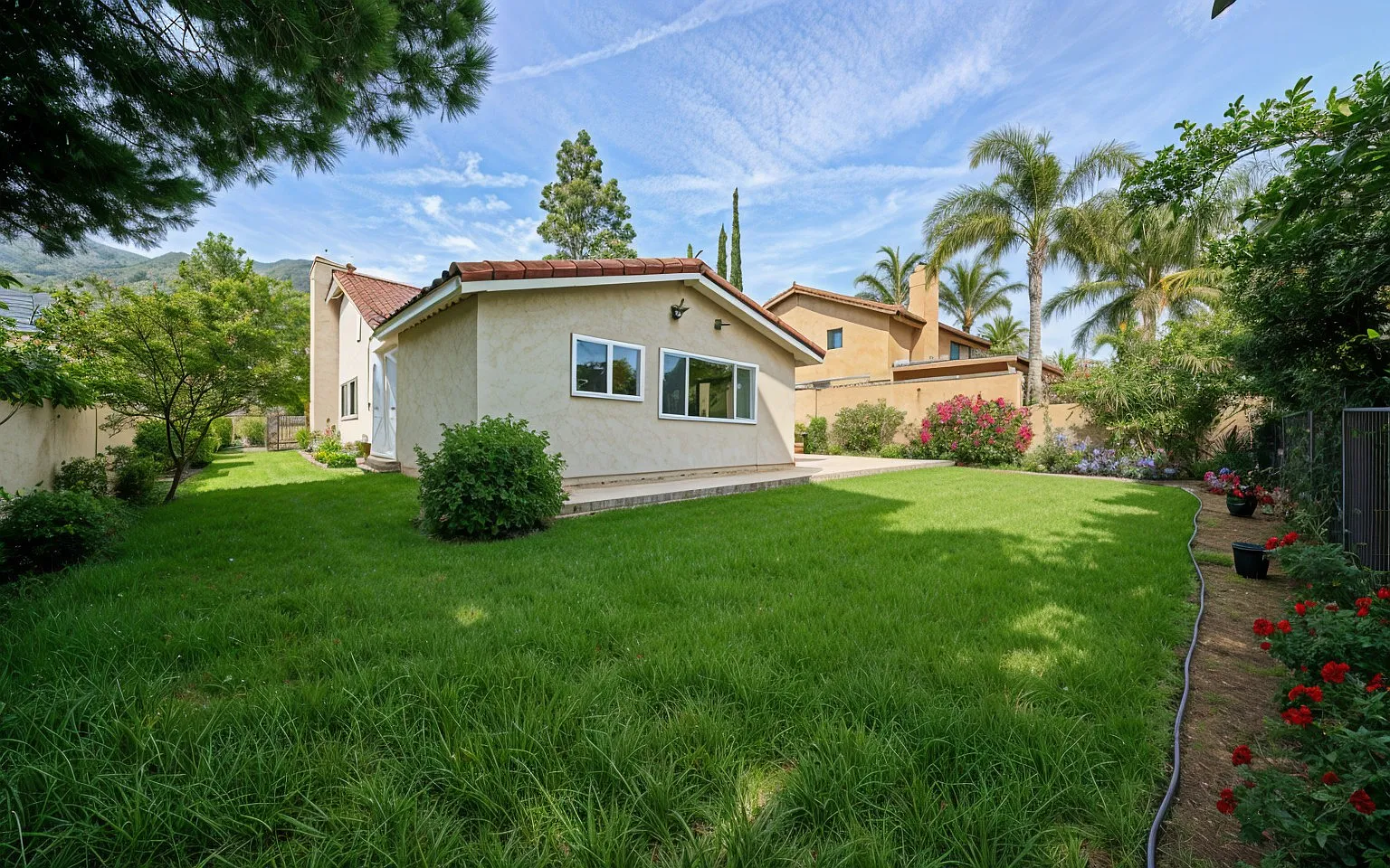 3 bed, 1858 sqft, $4,850 — Photo 4
