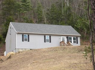 320 Palmer Rd, Brimfield, MA 01010