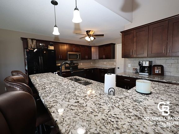 5th image of 2170 Idlewild Way