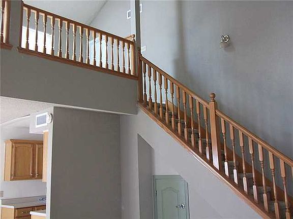3rd image of 7824 Plaza Blanca St