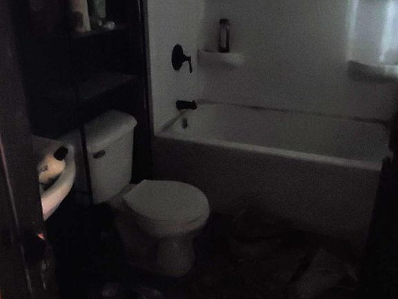 4th image of 310 N Walnut St