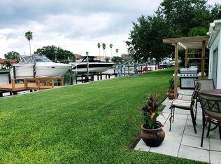 511 Crystal Dr, Madeira Beach, FL 33708