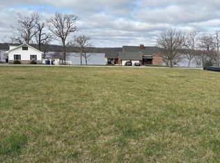 15 Riverview Dr, Nauvoo, IL 62354