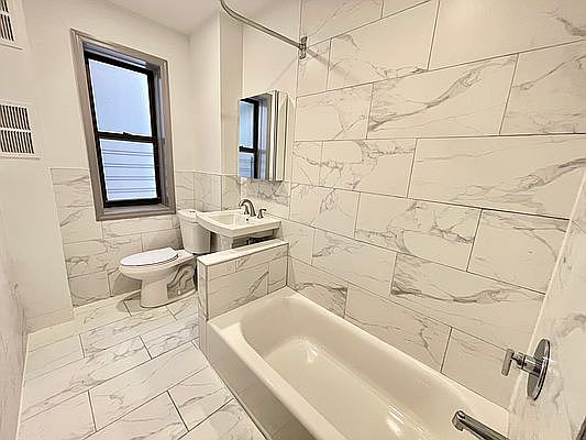 2nd image of 563 W 150th St #25