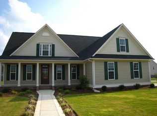 3004 Eagle Crest Ln, Fayetteville, NC 28306